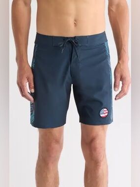 TRAVIS MATHEW Dawns Early Light Board Shorts In Blue Nights Size 33